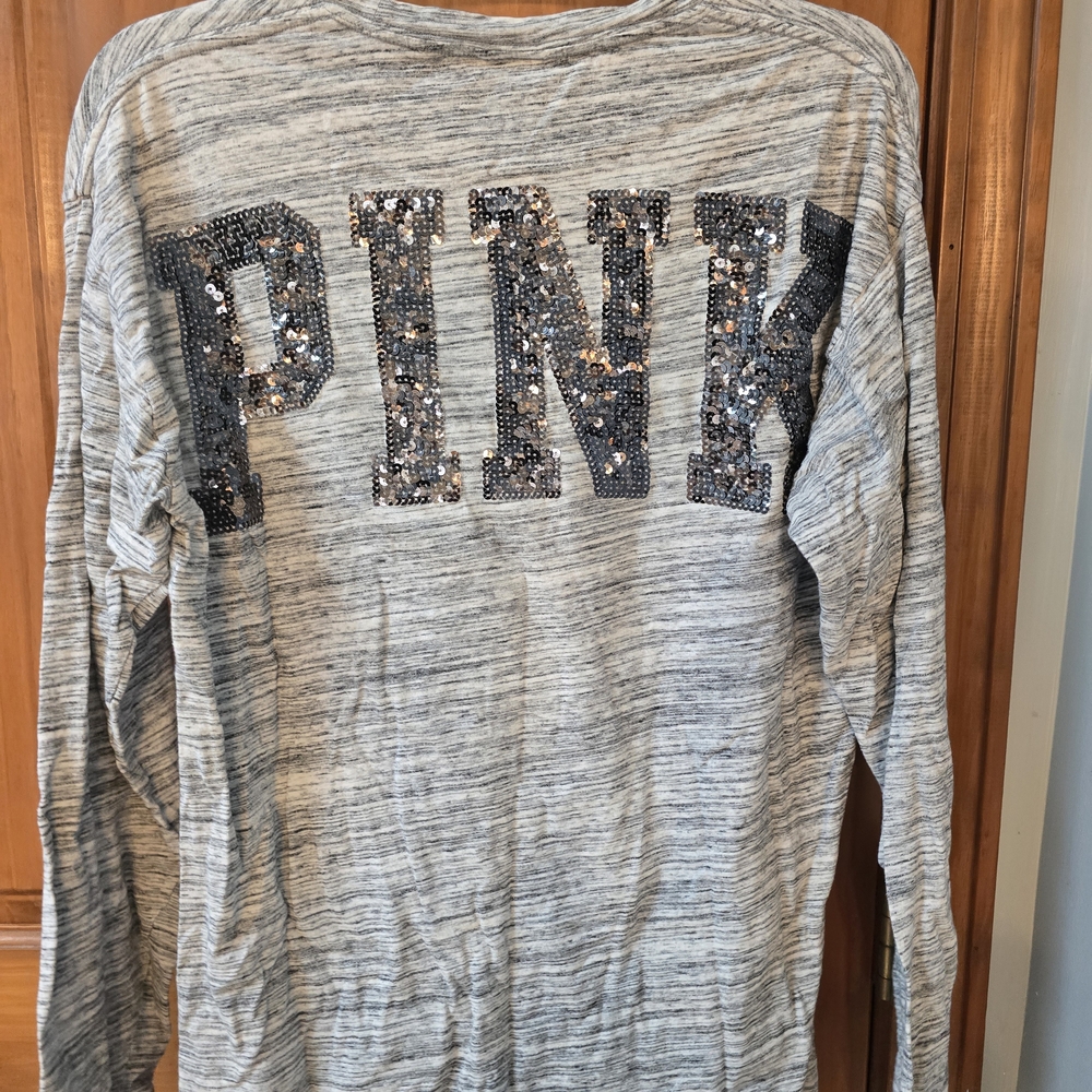 PINK Victoria's Secret Gray Long Sleeve with Sequin Logo